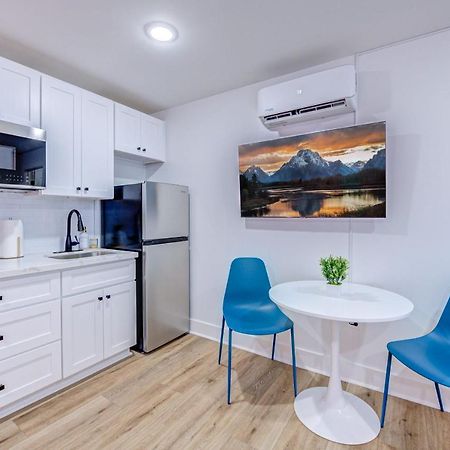Let'S Surf Studio Apartment Galveston Exterior photo